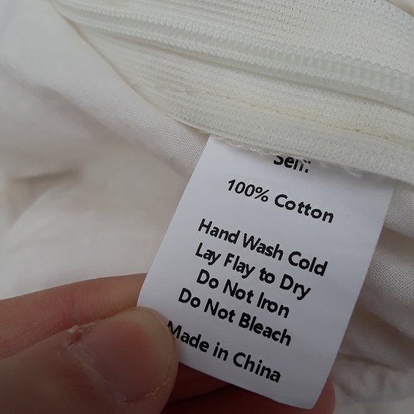 Jen's Pirate Booty| Roux Romper Crochet White XS - Picture 4 of 9